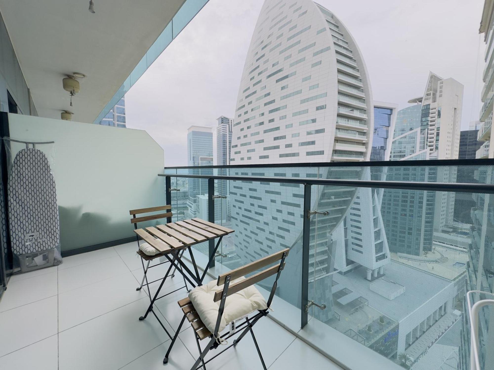 Business Bay-studio Merano Tower Quickstay Homes 23 Appartamento Dubai